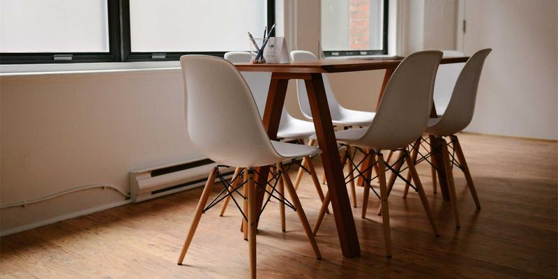 企业管理咨询如何赋能组织成长：聚焦领导力发展与战略规划