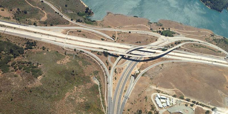 创新管理与产品孵化咨询：如何通过企业培训与战略规划构建NCABGS创新体系